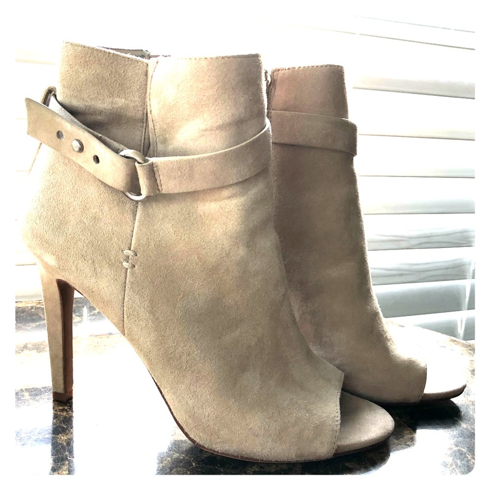 BCBG Cassia suede booties